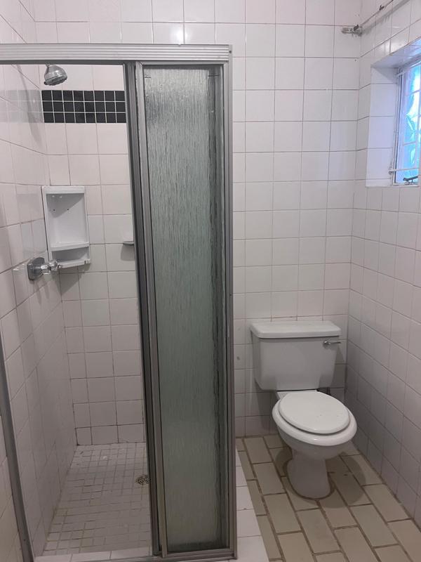 To Let 4 Bedroom Property for Rent in Riviera Park North West